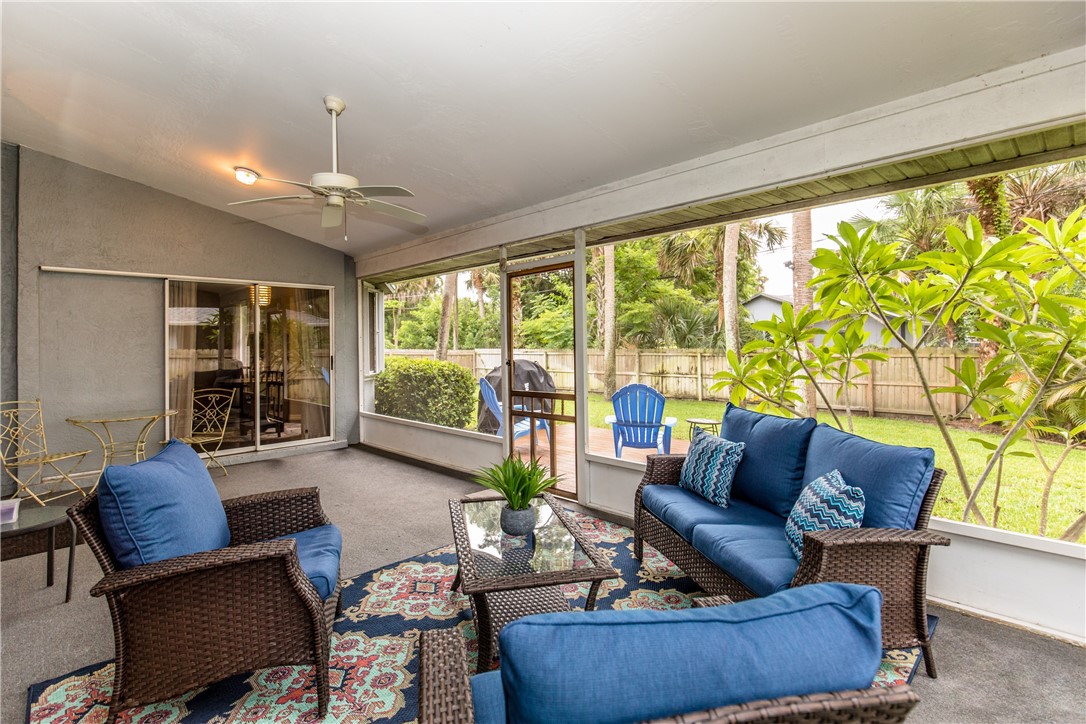 168 Midvale Terrace Sebastian, FL 32958 - Photo 25 of 25 a living room with furniture and a large window