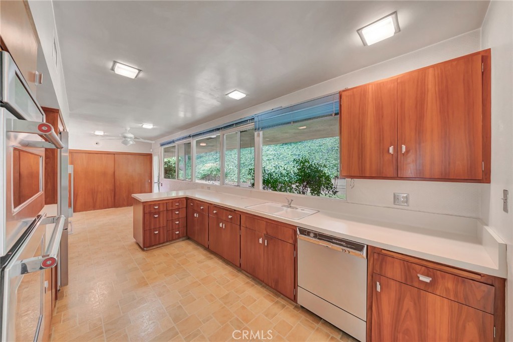 574 South Chaparro Road Covina, CA 91724 - Photo 14 of 26