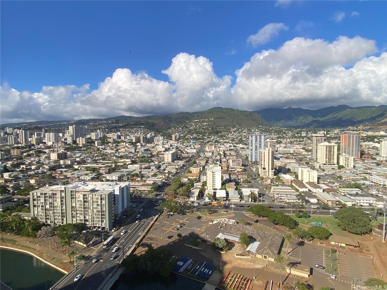 444 Niu Street, Unit 3407A Honolulu, HI 96815 - Photo 11 of 13 a view of a city