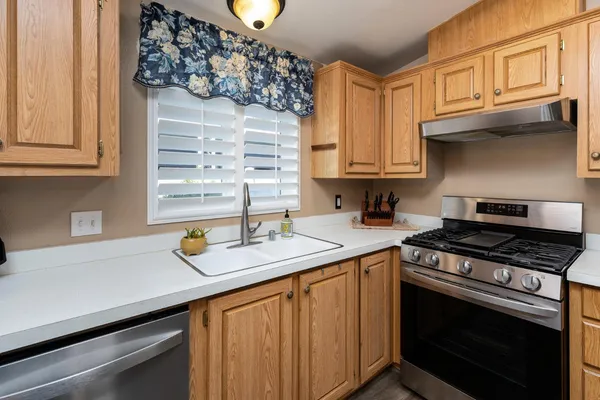 $189,000 | 8701 Highway 41, Unit 36, Fresno, CA 93720