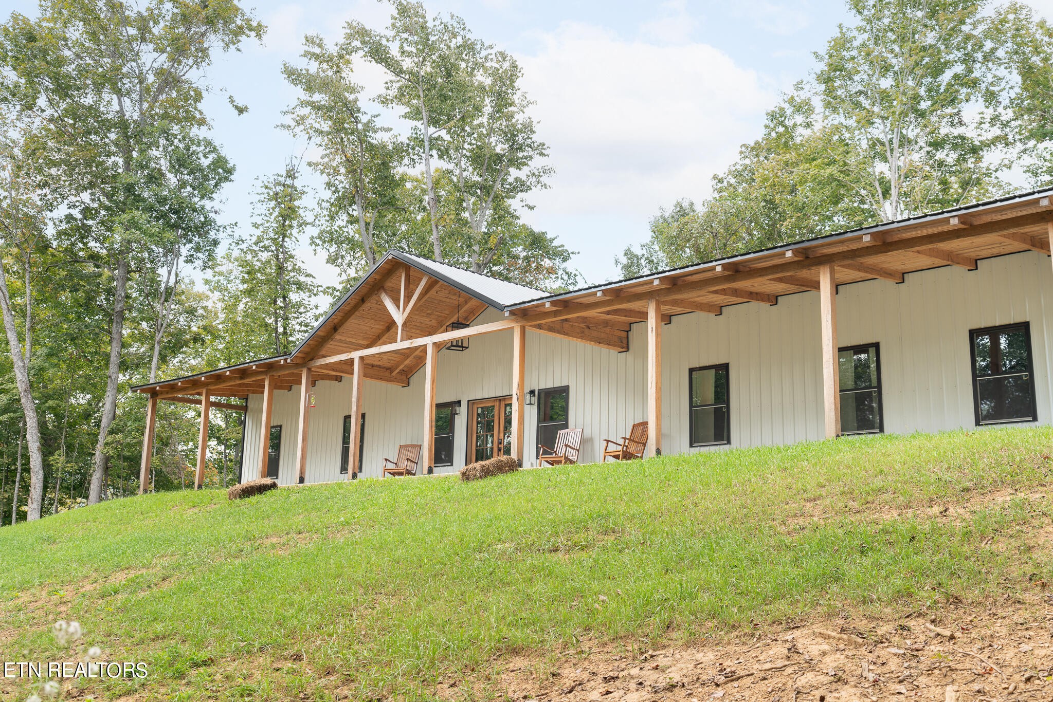 800 Bull Run Road Luttrell, TN 37779 - Photo 3 of 42 Gallery Image 3