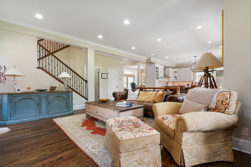 2028 Maple Avenue Northbrook, IL 60062 - Photo 9 of 26 a living room with furniture and wooden floor