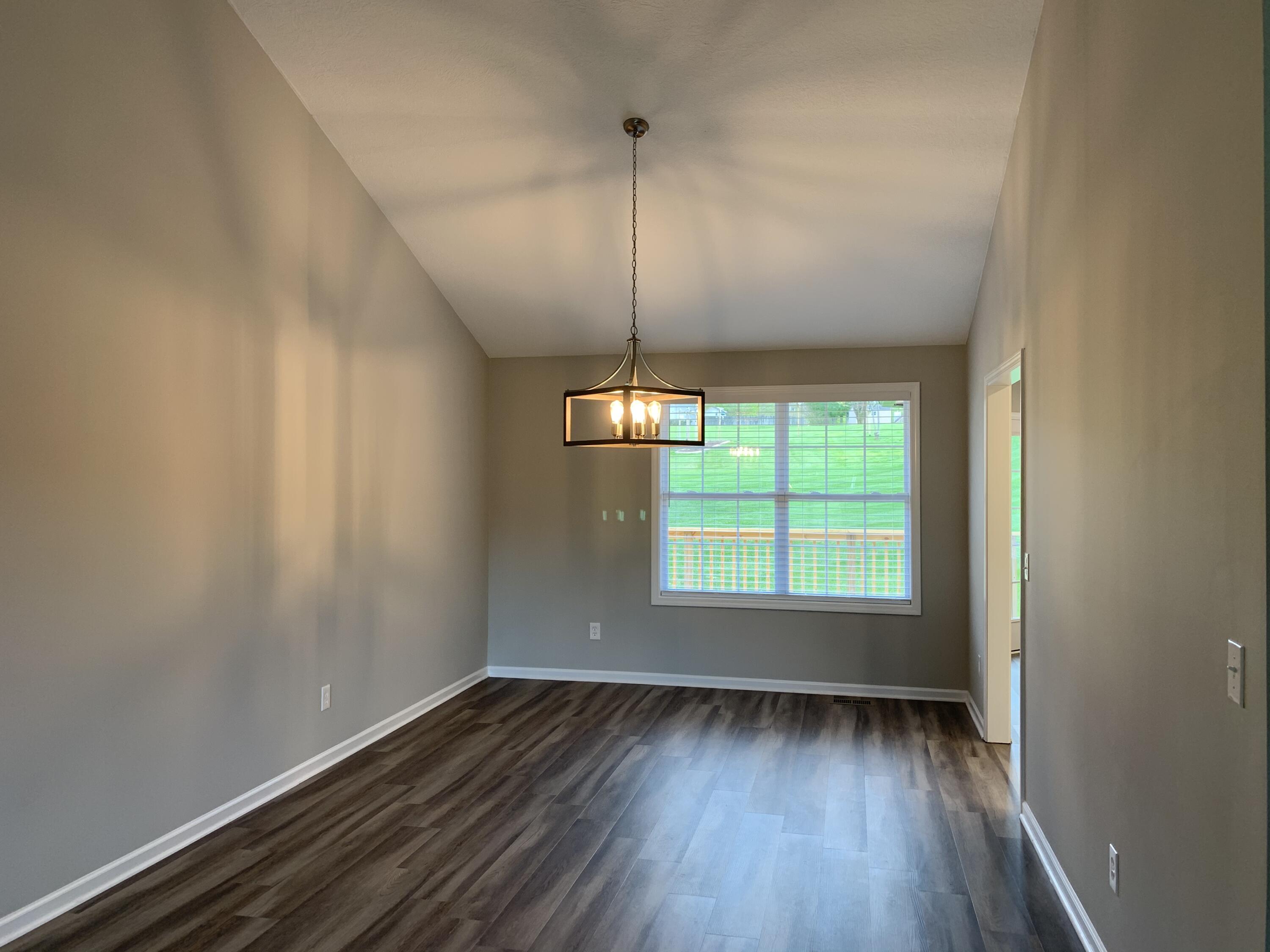 7425 Crown Road Knoxville, TN 37918 - Photo 7 of 18 IMG_5227