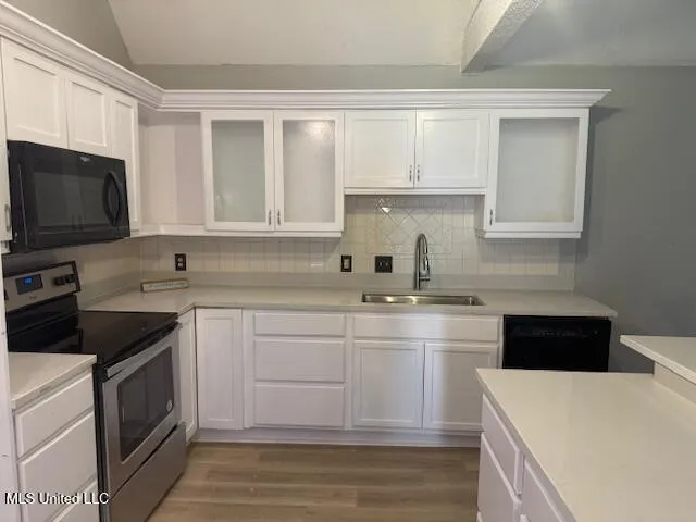 $255,000 | 538 South Deerfield Drive, Canton, MS 39046