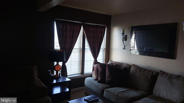 1501 Orchard View Road Reading, PA 19606 - Photo 8 of 23