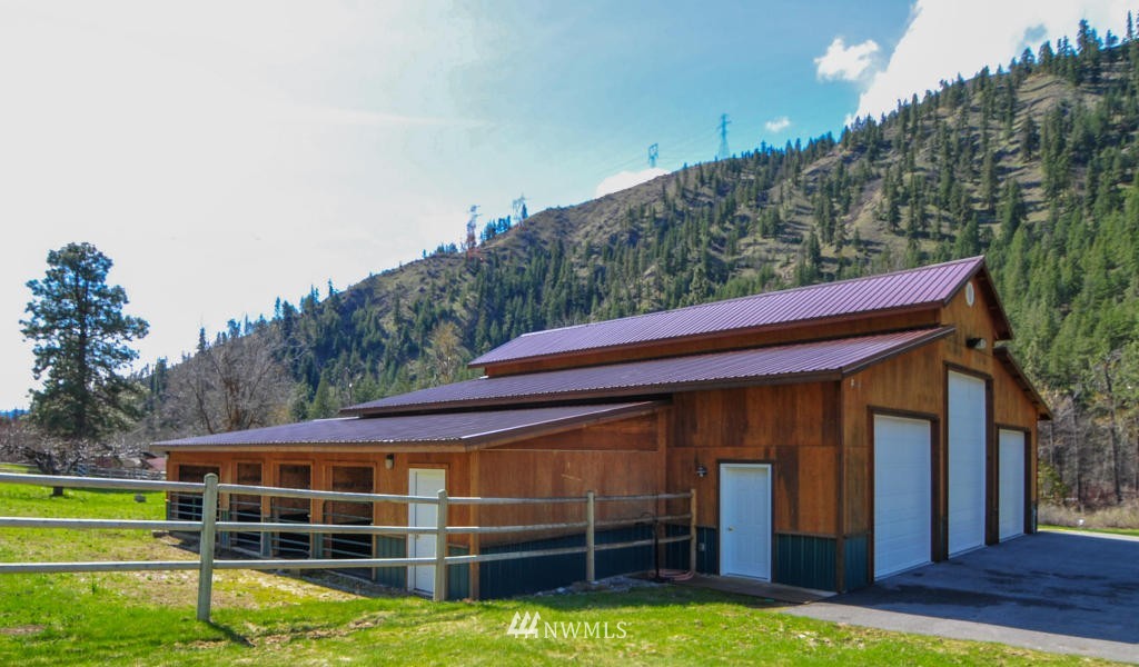 8103 Entiat River Road Entiat, WA 98822 - Photo 5 of 25 Gallery Image 5