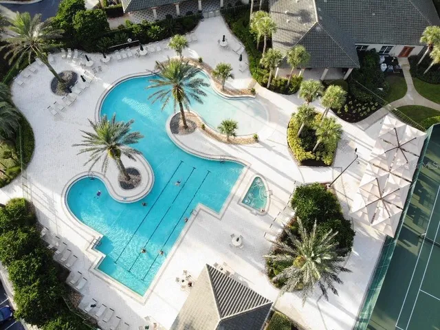 $425,000 | 5351 Aurora Drive, Leesburg, FL 34748