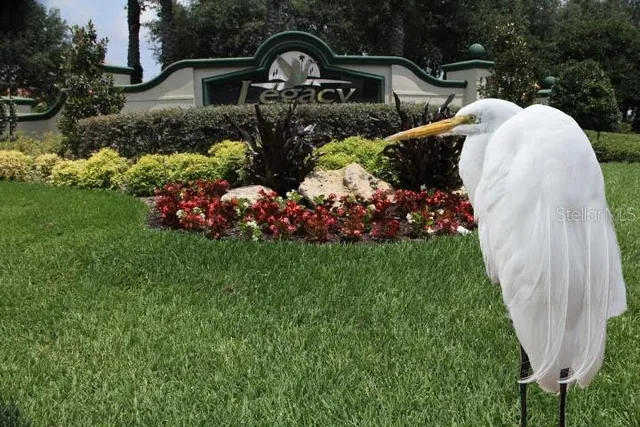 $425,000 | 5351 Aurora Drive, Leesburg, FL 34748