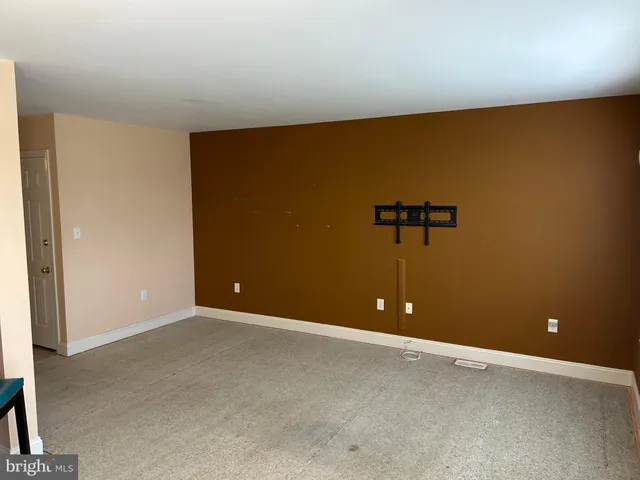 $269,900 | 270 Buckley Drive, Harrisburg, PA 17112