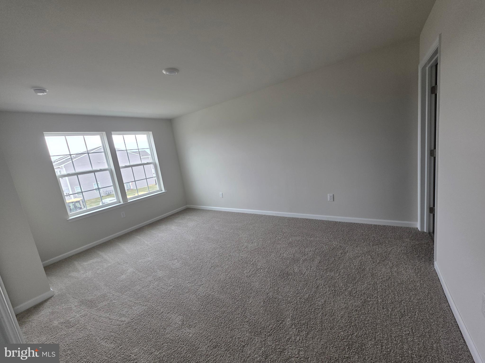 57 Alexander Way Westampton, NJ 08060 - Photo 19 of 27 an empty room with windows