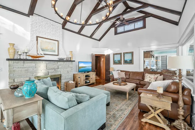 $2,250,000 | 2304 North Shore Drive, Delavan, WI 53115