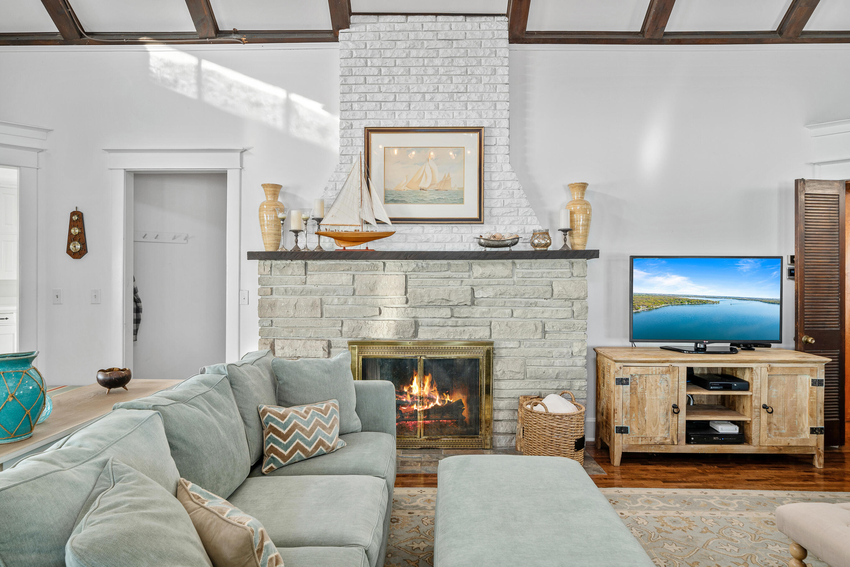 2304 North Shore Drive Delavan, WI 53115 - Photo 15 of 101 Fireplace