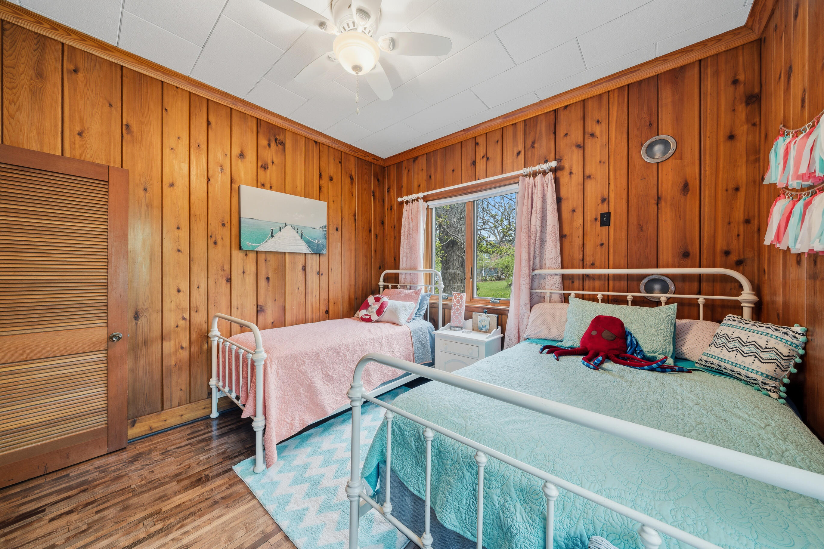 2304 North Shore Drive Delavan, WI 53115 - Photo 58 of 98 Third Bedroom