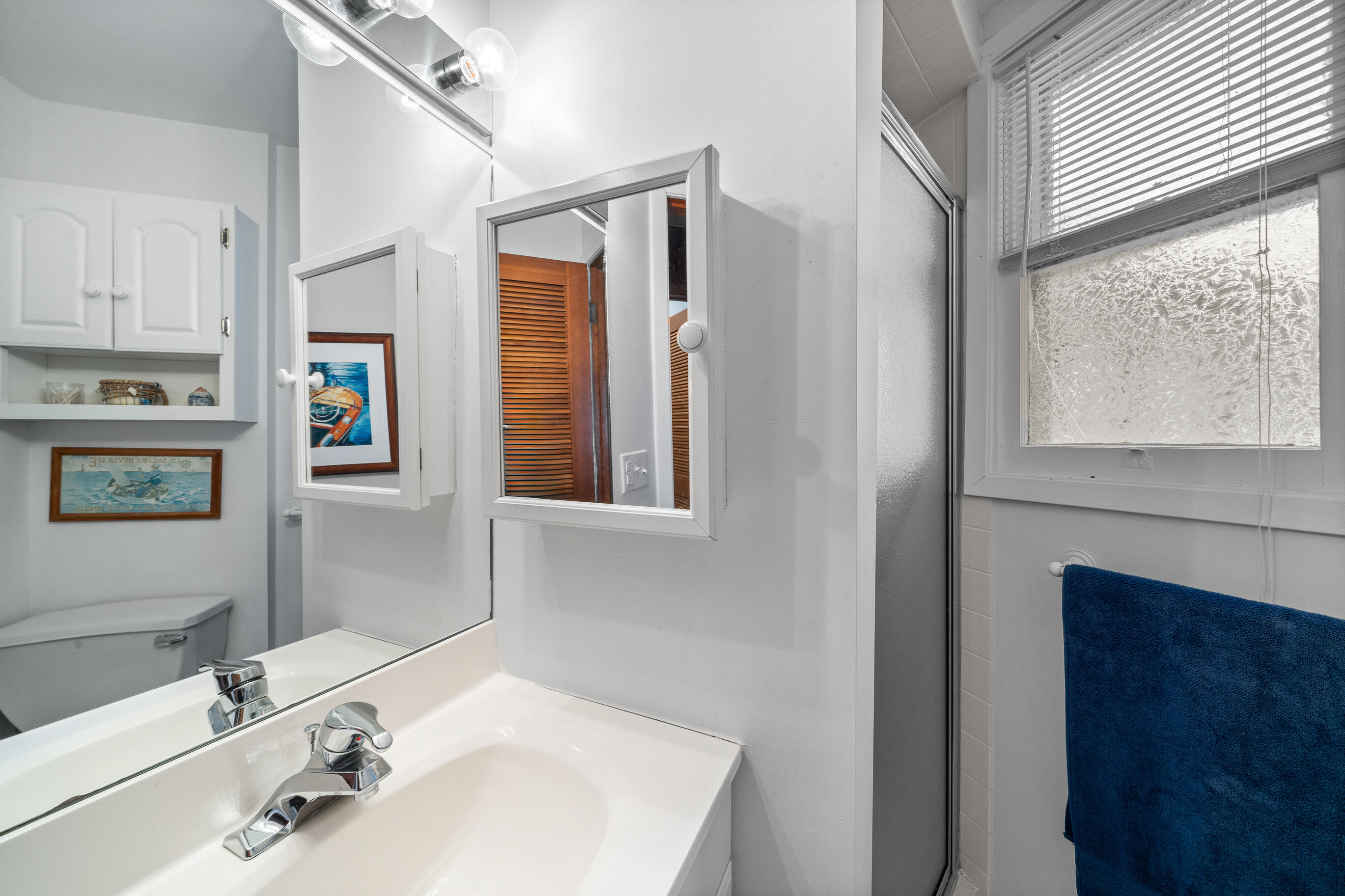 2304 North Shore Drive Delavan, WI 53115 - Photo 67 of 101 Bathroom