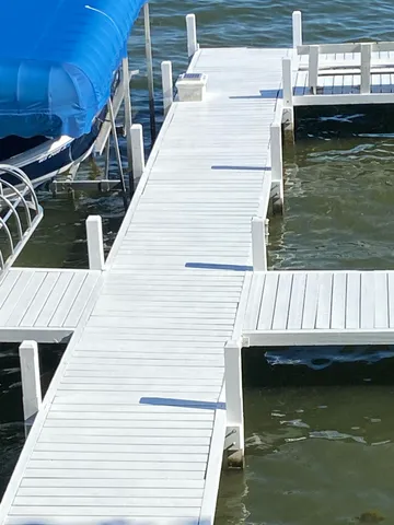 $2,250,000 | 2304 North Shore Drive, Delavan, WI 53115