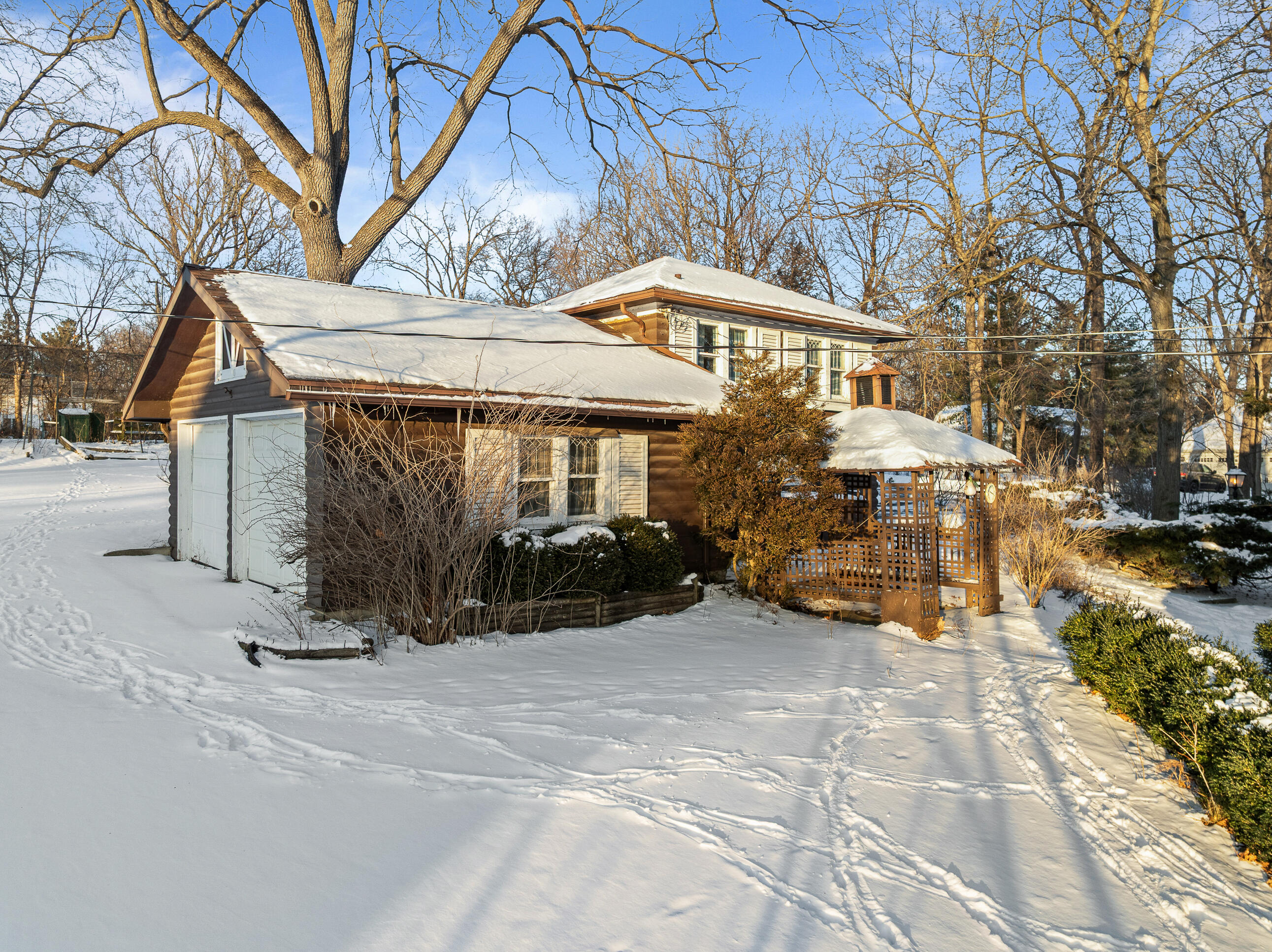 2304 North Shore Drive Delavan, WI 53115 - Photo 88 of 101 2304 N Shore Dr - Selects-9