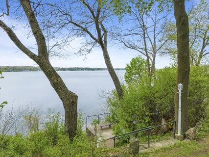 $2,250,000 | 2304 North Shore Drive, Delavan, WI 53115