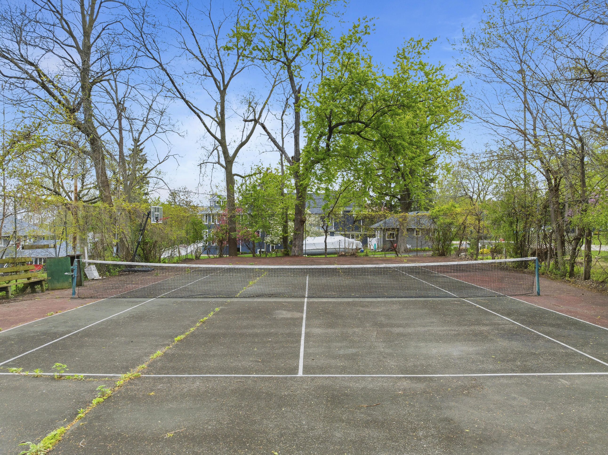 2304 North Shore Drive Delavan, WI 53115 - Photo 92 of 98 Needs resurfacing