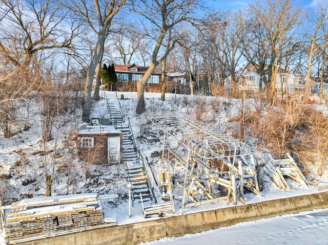 $2,250,000 | 2304 North Shore Drive, Delavan, WI 53115