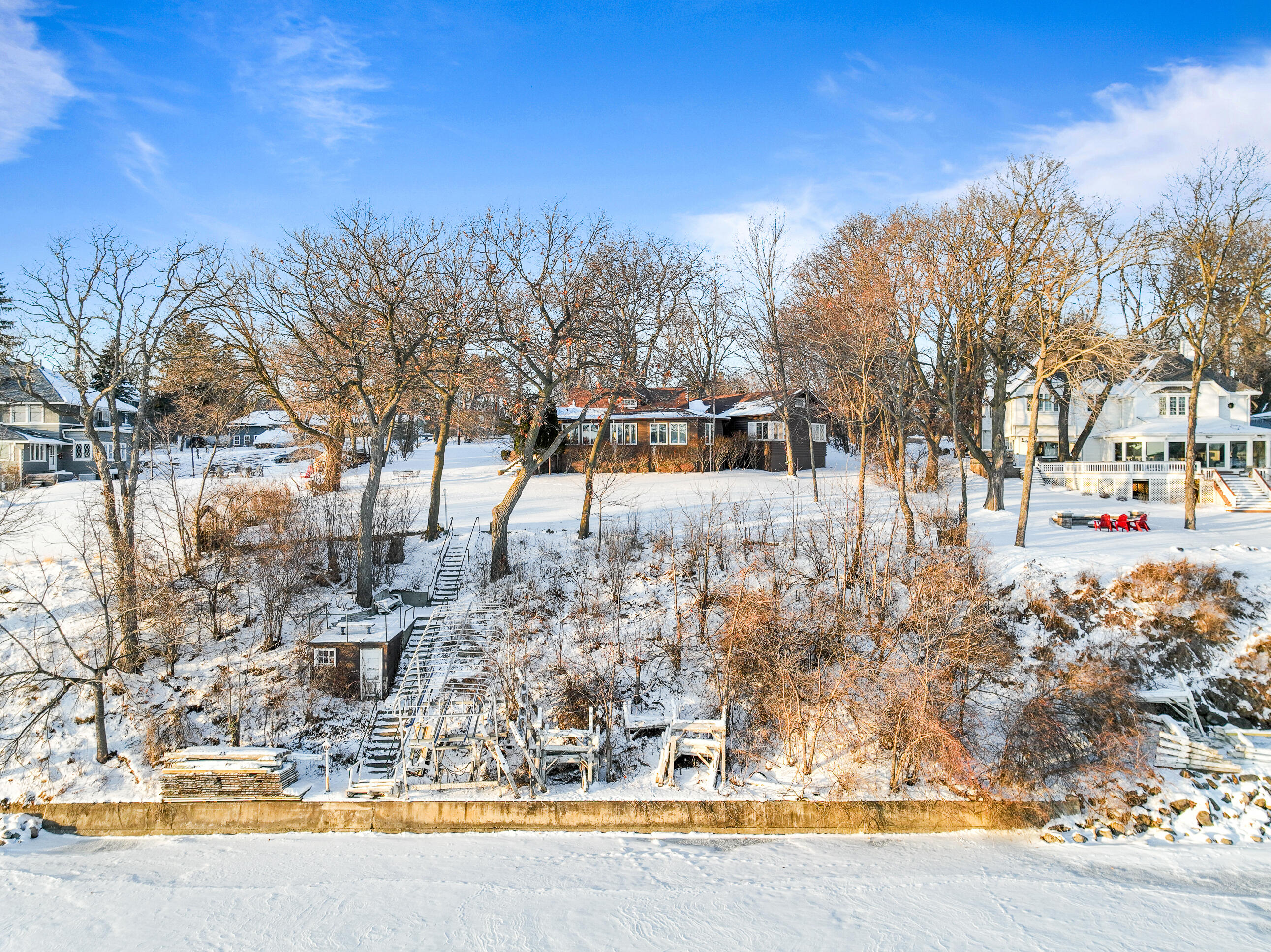 2304 North Shore Drive Delavan, WI 53115 - Photo 94 of 101 2304 N Shore Dr - Selects-22