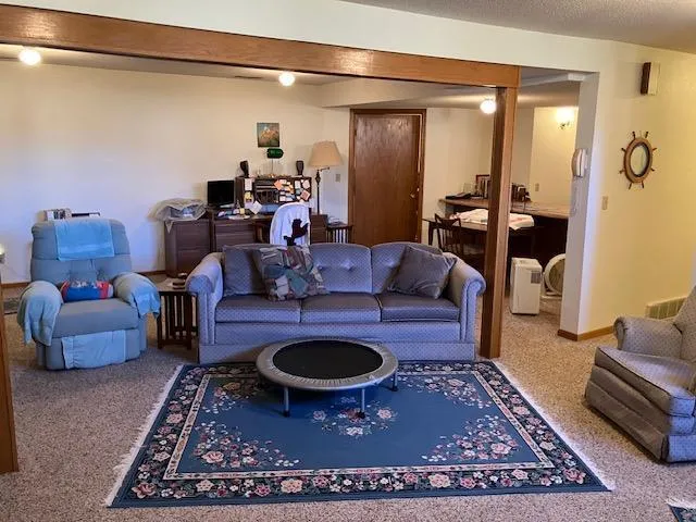 $274,500 | 510 Birch Avenue North, New Richland, MN 56072