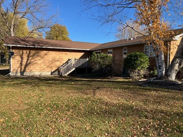 $274,500 | 510 Birch Avenue North, New Richland, MN 56072