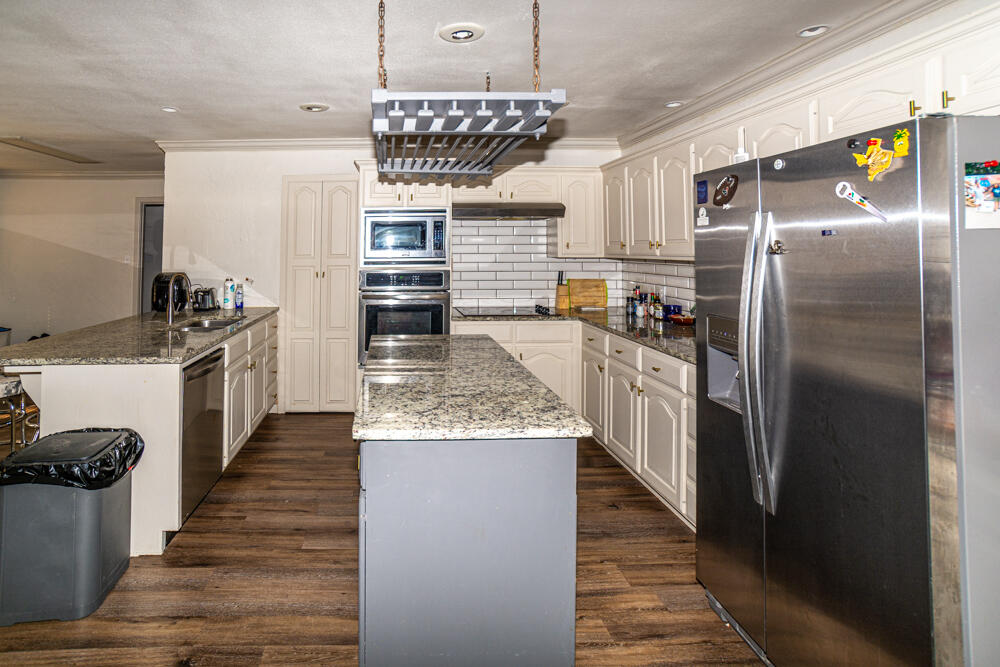 2136 57th Street Lubbock, TX 79412 - Photo 9 of 29 RRM_2033