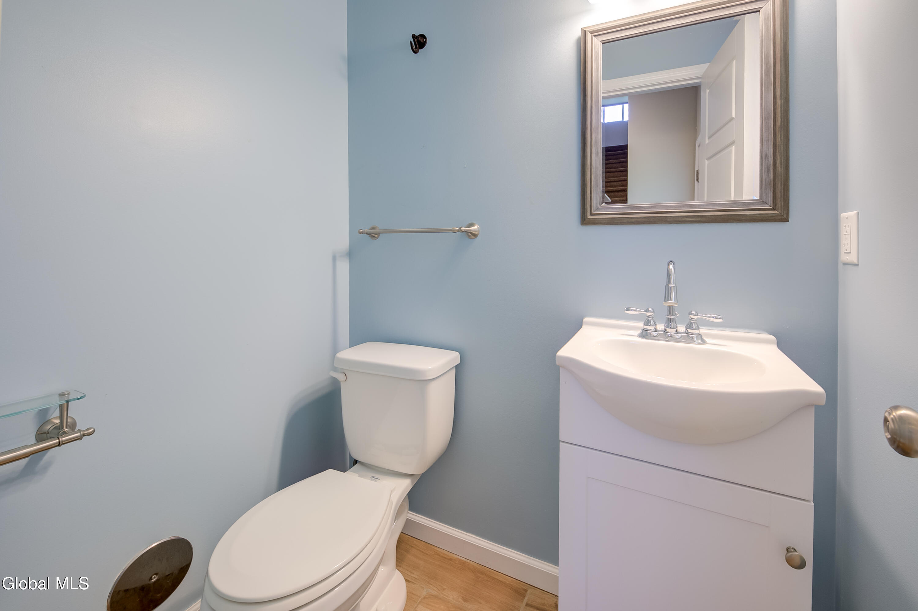50 B Werner Road Halfmoon, NY 12065 - Photo 12 of 47 50B Werner-36