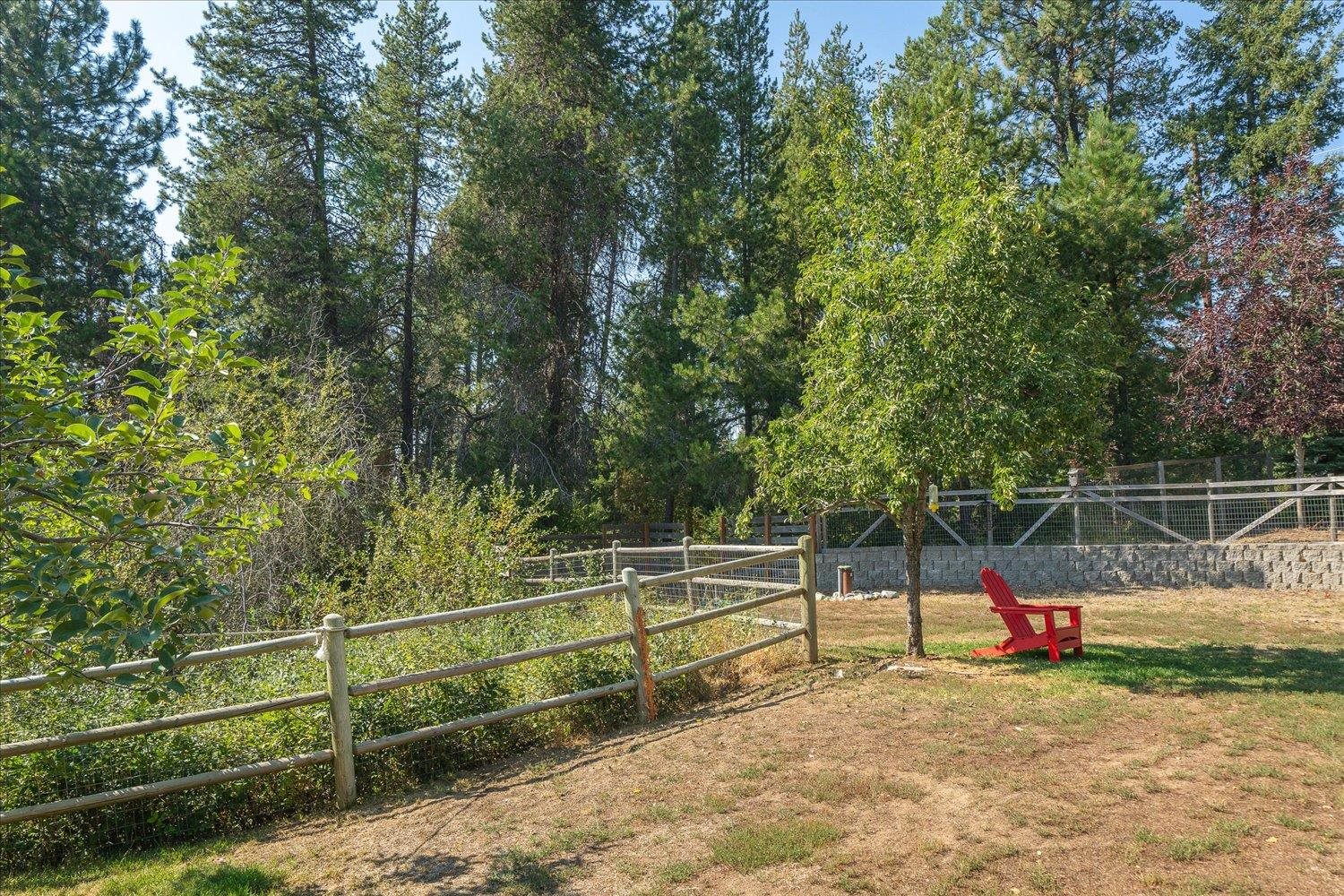 9832 Scotia Road Newport, WA 99156 - Photo 33 of 45