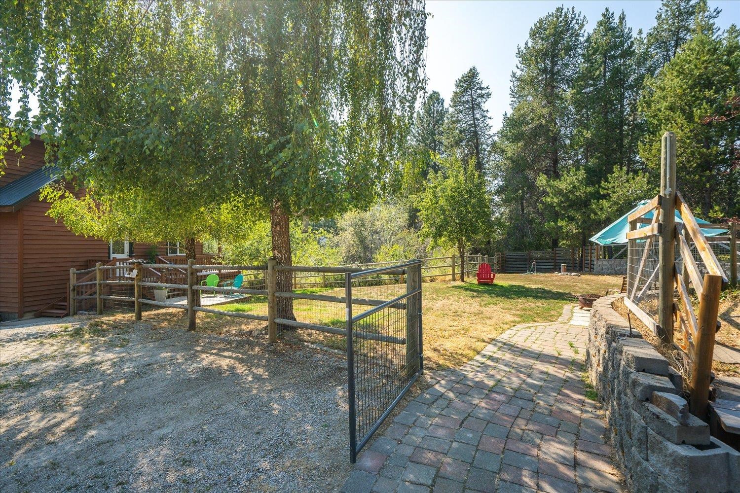 9832 Scotia Road Newport, WA 99156 - Photo 34 of 45