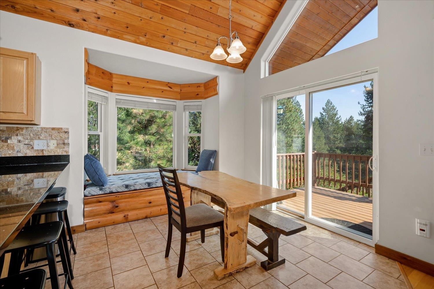 9832 Scotia Road Newport, WA 99156 - Photo 8 of 45