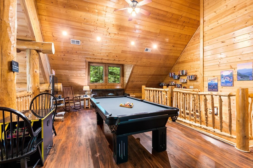 624 Pinnacle Vista Road Gatlinburg, TN 37738 - Photo 17 of 33 Gallery Image 17