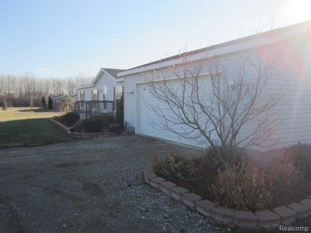11130 East Bennington Road Durand, MI 48429 - Photo 2 of 22 029.JPG