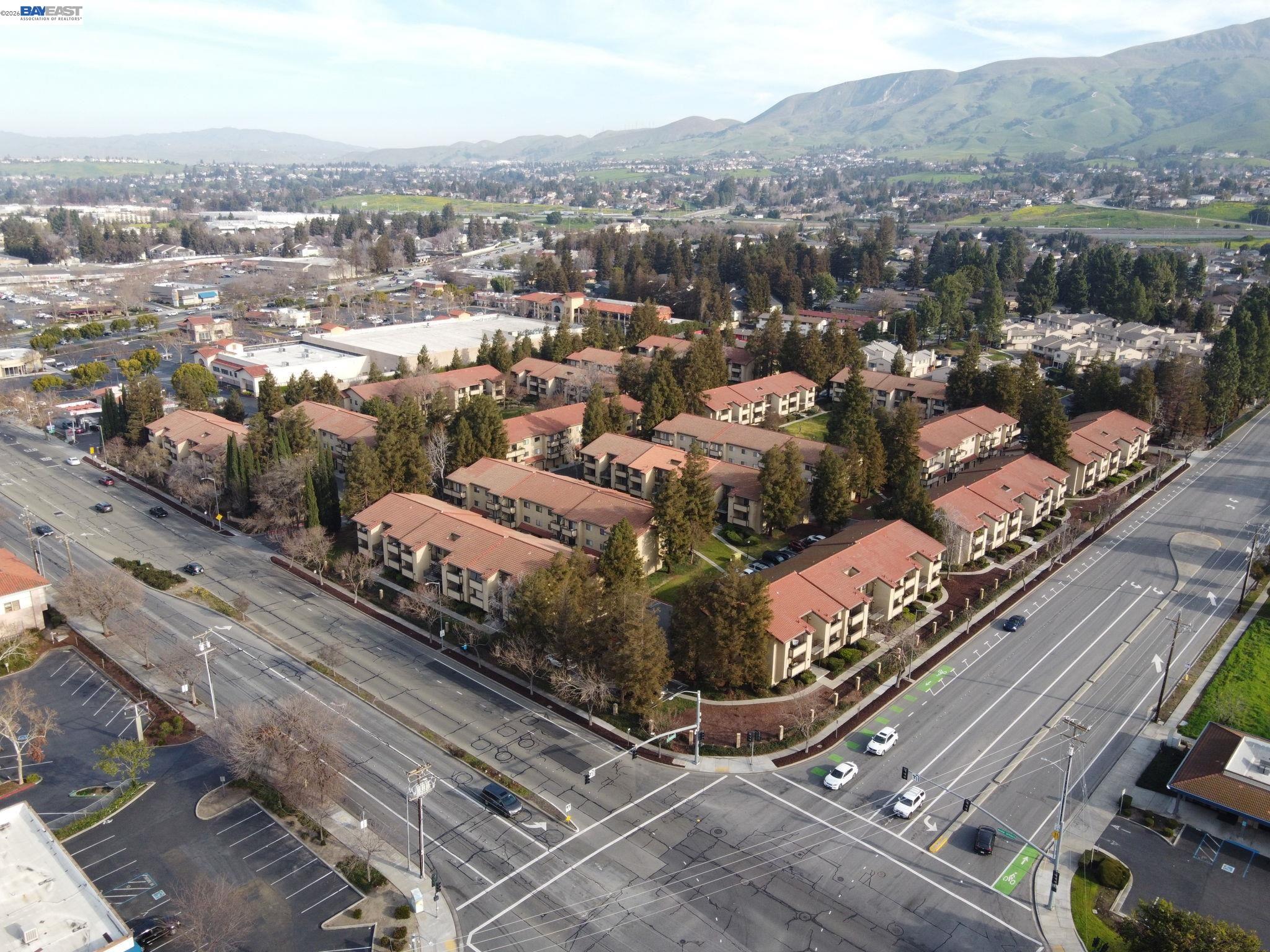 205 Wenatchee Common, Unit 16 Fremont, CA 94539 - Photo 31 of 51