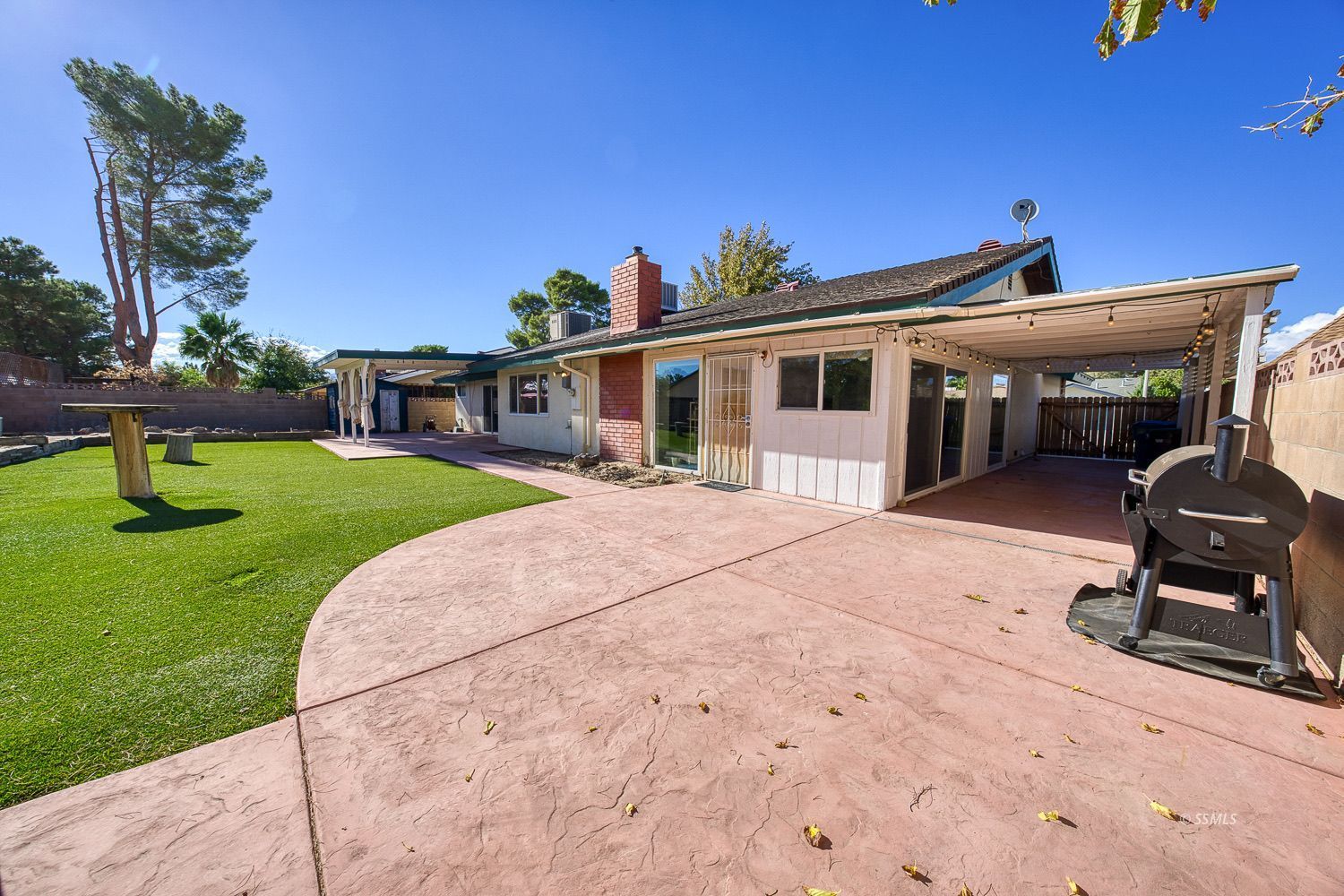 547 West Kevin Court Ridgecrest, CA 93555 - Photo 37 of 40 Gallery Image 37