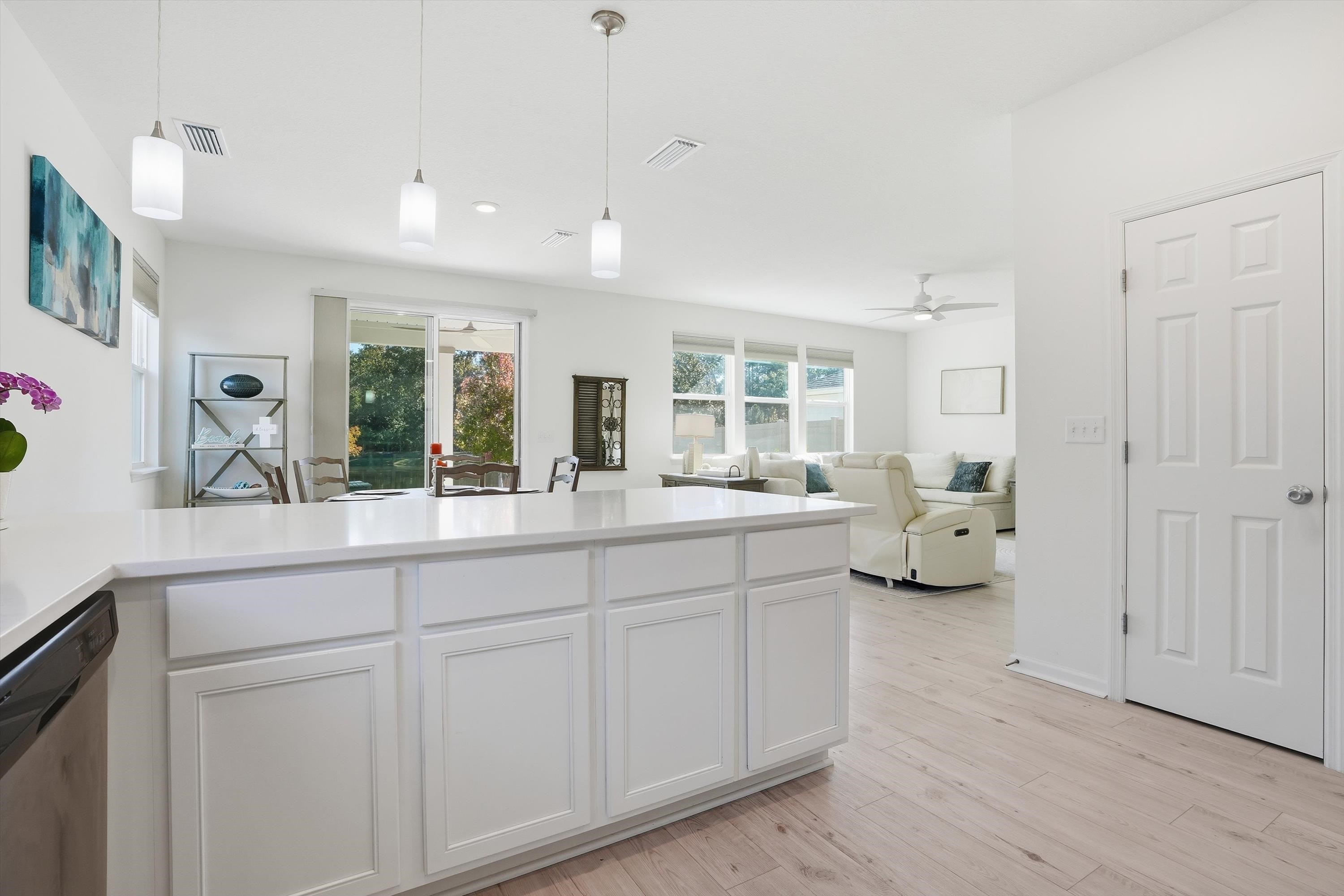 358 Rambling Brk Trail St. Johns, FL 32259 - Photo 37 of 39 a spacious bathroom with sinks and a vanity