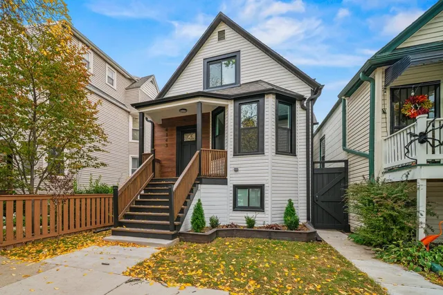 $770,000 | 4143 North Drake Avenue, Chicago, IL 60618