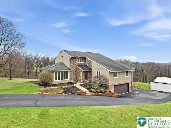 $699,900 | 1421 Greene Hill Court, Kutztown, PA 19530