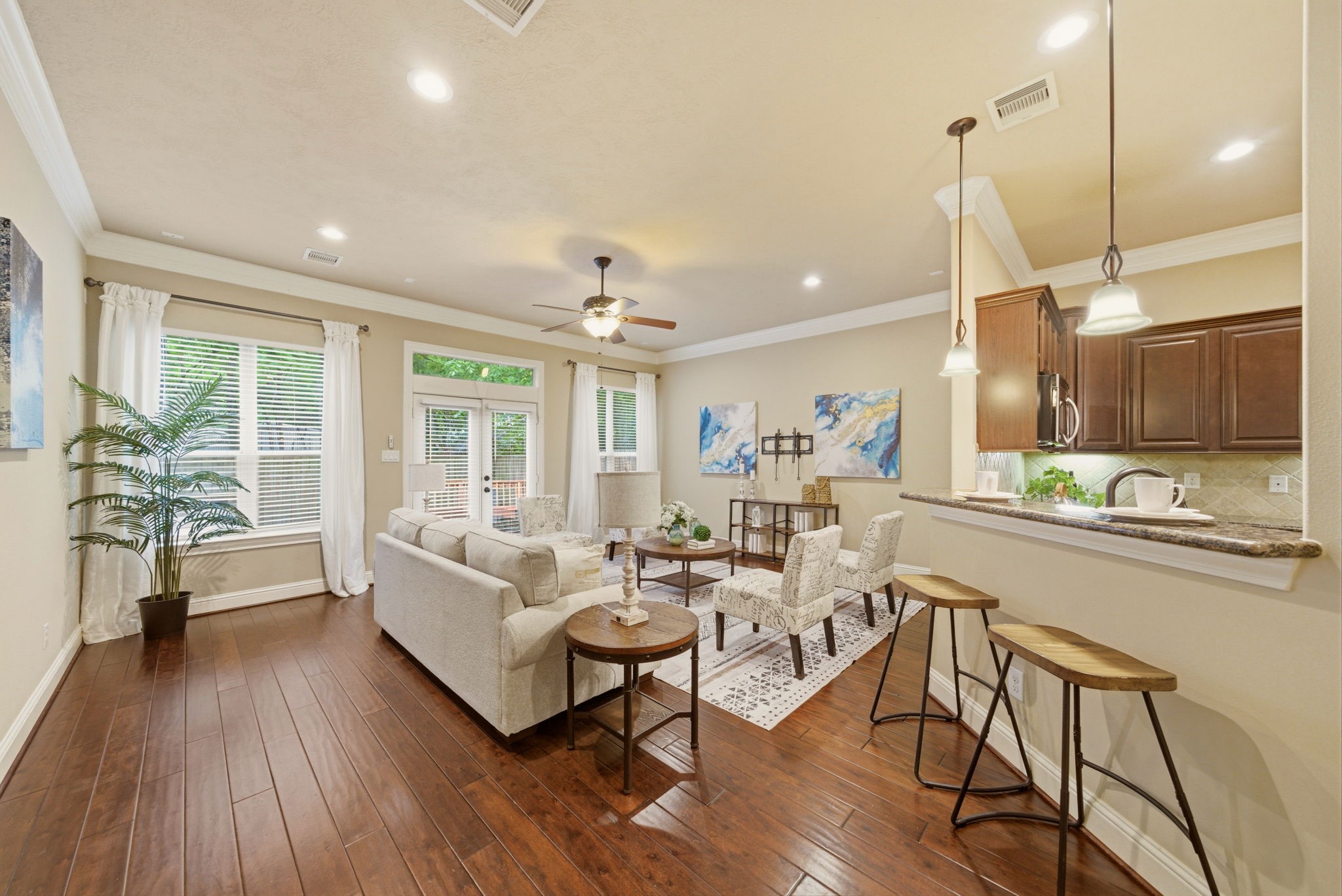 5539 Kiam Street Houston, TX 77007 - Photo 5 of 37