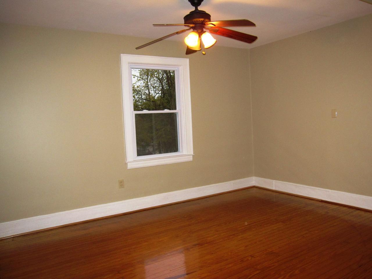 2308 East Ruritan Road Roanoke, VA 24012 - Photo 5 of 15 Master