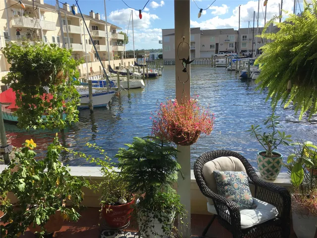 $227,500 | 4747 East NASA Parkway, Unit 104, Pasadena, TX 77586