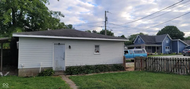 $215,000 | 307 Adams Street, Darlington, IN 47940
