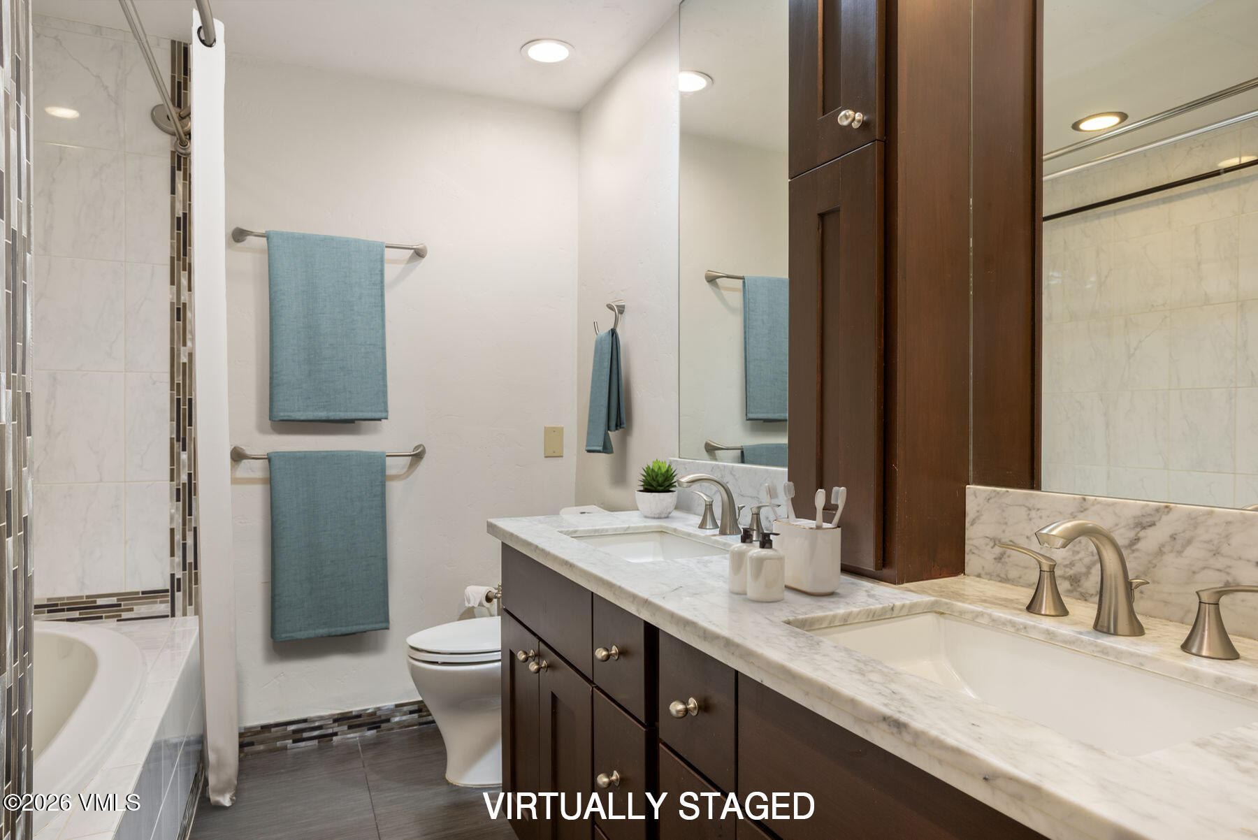137 Benchmark Road, Unit 211 Avon, CO 81620 - Photo 16 of 26 Bathroom