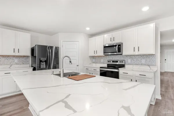 $2,200 | 5277 Peach Drive, Pace, FL 32571
