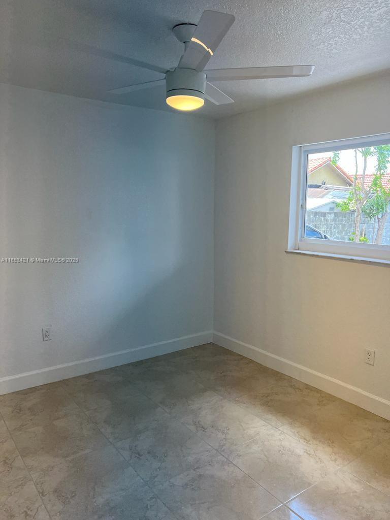 2670 West 76th Street, Unit 101 Hialeah, FL 33016 - Photo 12 of 35