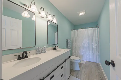 $1,150,000 | 705 West Shore Drive, Brigantine, NJ 08203