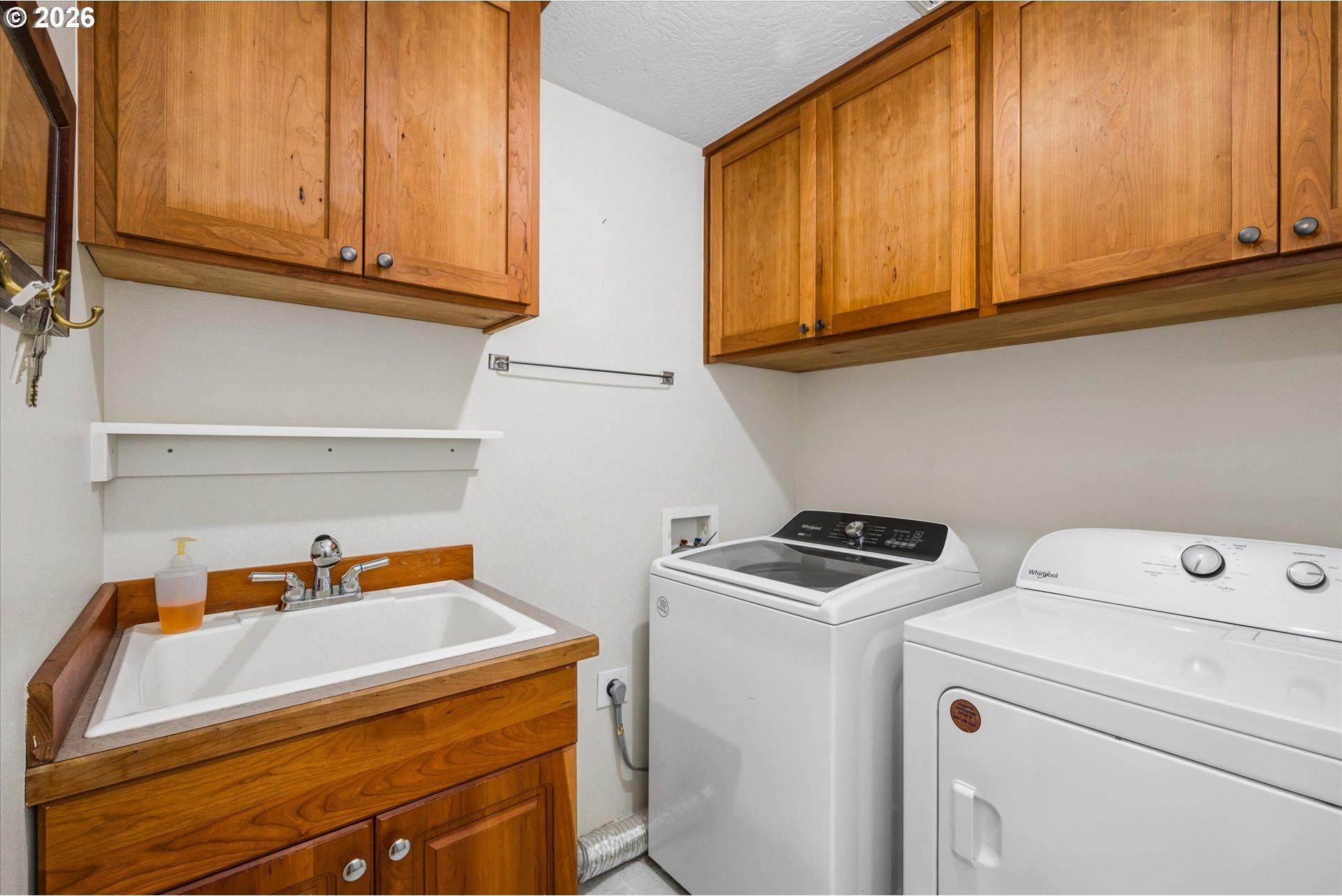 4241 Cole Way Springfield, OR 97478 - Photo 26 of 38 Gallery Image 26