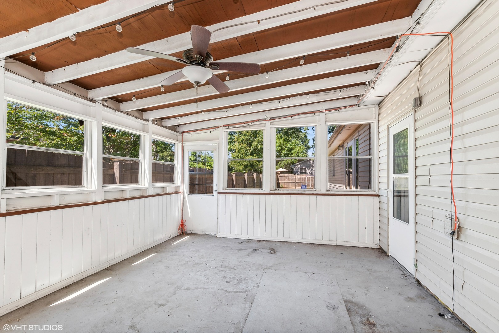 304 Hillside Road New Lenox, IL 60451 - Photo 11 of 16 a view of an empty room with a window