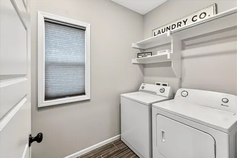 $445,000 | 1512 Southwest Arbor Valley Drive, Lee's Summit, MO 64082