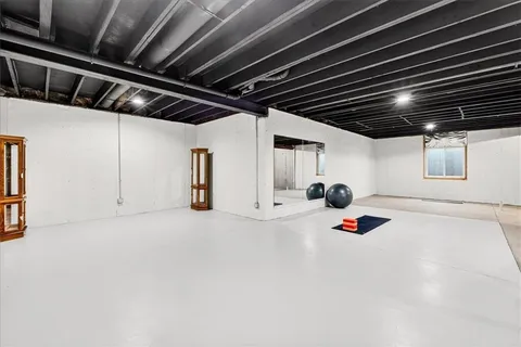 $445,000 | 1512 Southwest Arbor Valley Drive, Lee's Summit, MO 64082